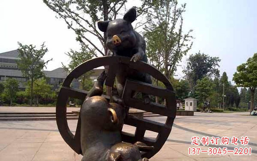 辽阳公园动物猪铜雕