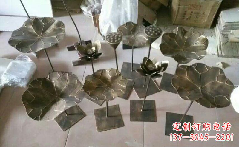 辽阳精美荷叶锻铜雕塑