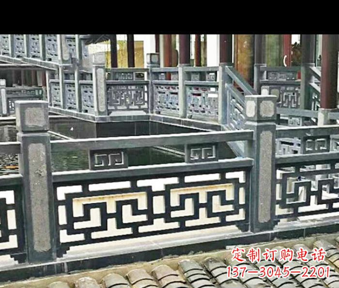 辽阳公园仿古石栏板