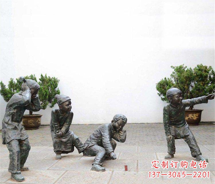 辽阳愉悦童年,珍藏宝贝铜雕小孩
