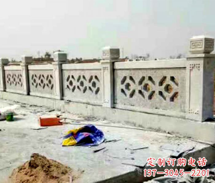辽阳公园大理石栏板石雕