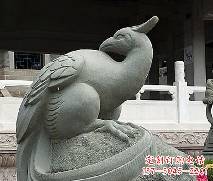 辽阳公园景观凤凰石雕