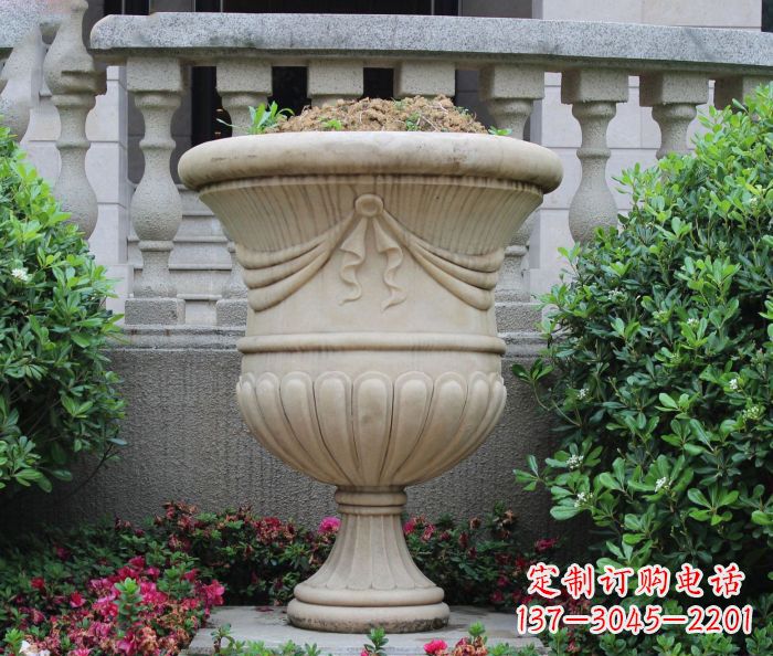 辽阳欧式风格花盆雕塑