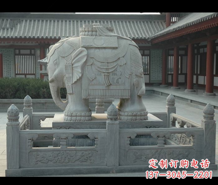 辽阳用大象雕塑彰显田园风情