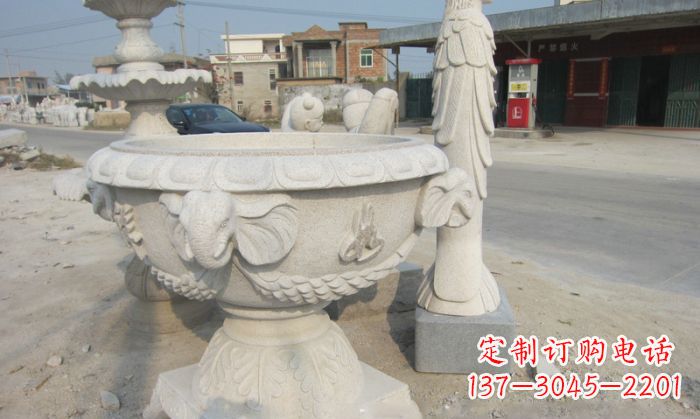 辽阳带有灵性的梦幻象头石水缸雕塑