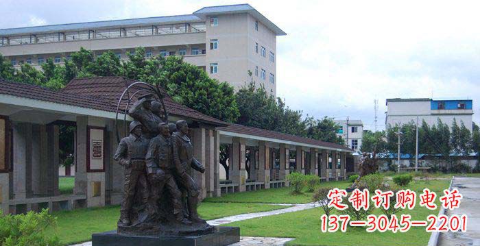 辽阳风采勇猛军人铜雕