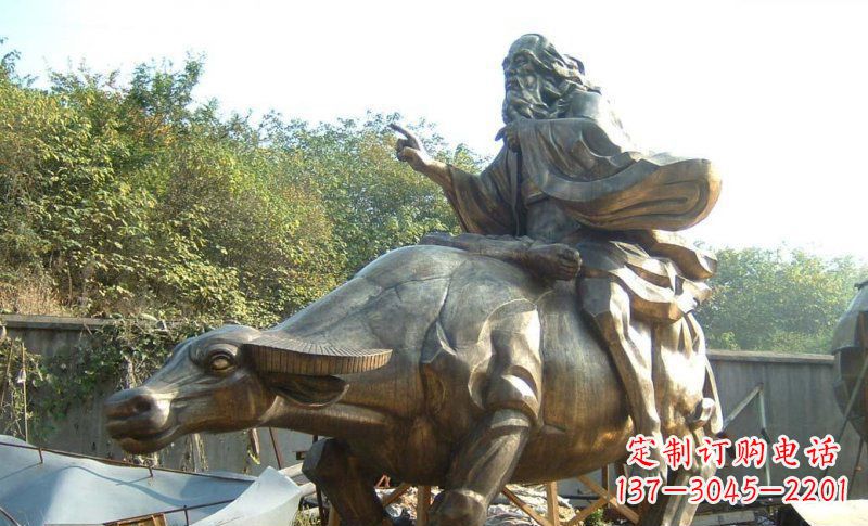 辽阳中领雕塑艺术精美大型老子骑牛景观雕塑
