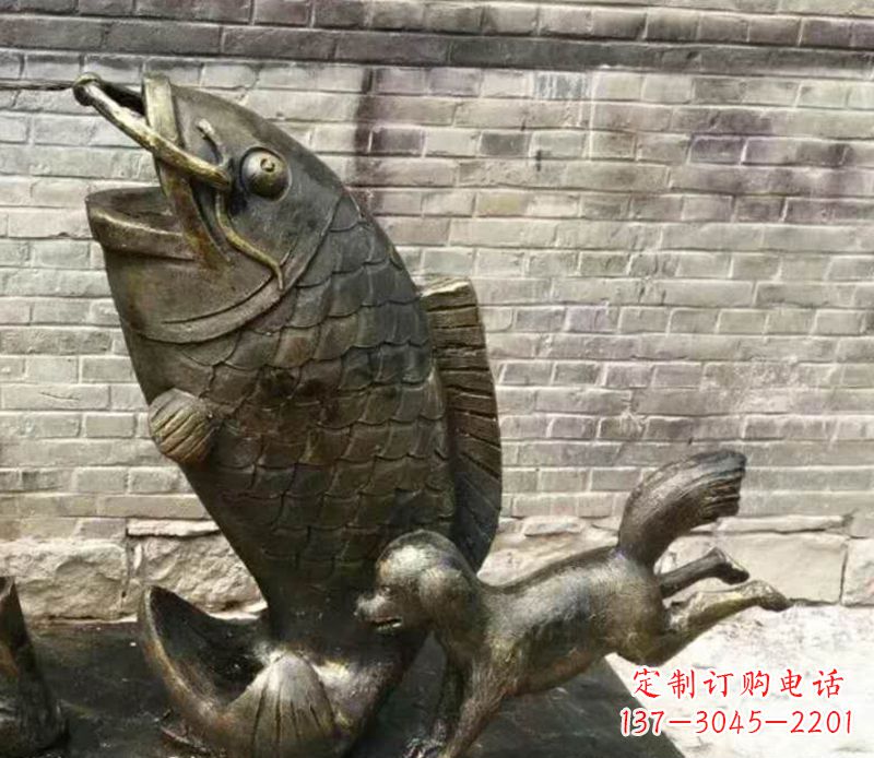辽阳优雅艺术的鲤鱼铜雕