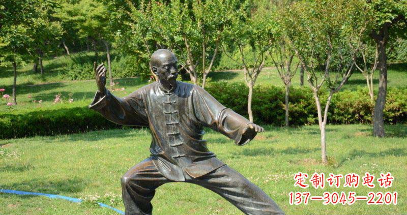 辽阳老人雕塑铜像,展示宁静内涵