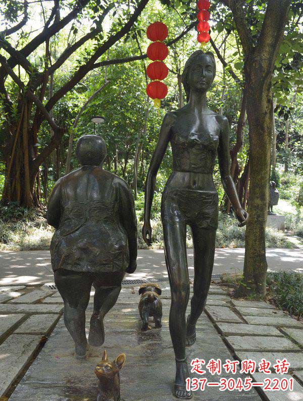 辽阳优雅的女孩铜雕塑