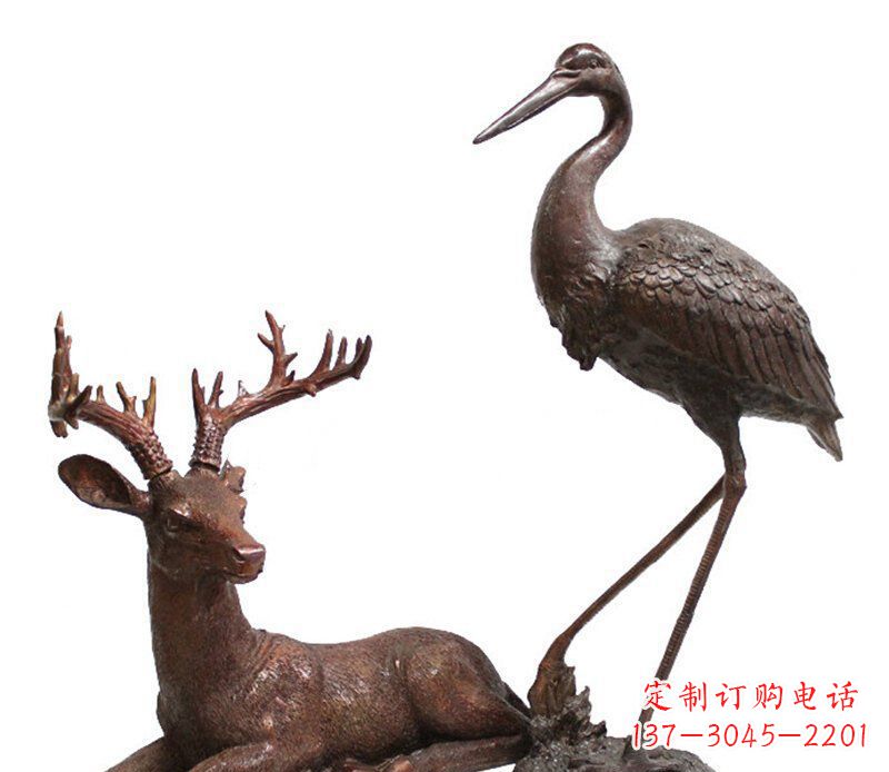辽阳公园鹿仙鹤动物铜雕