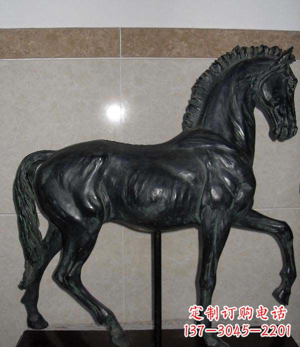 辽阳马动物铜雕景观雕塑