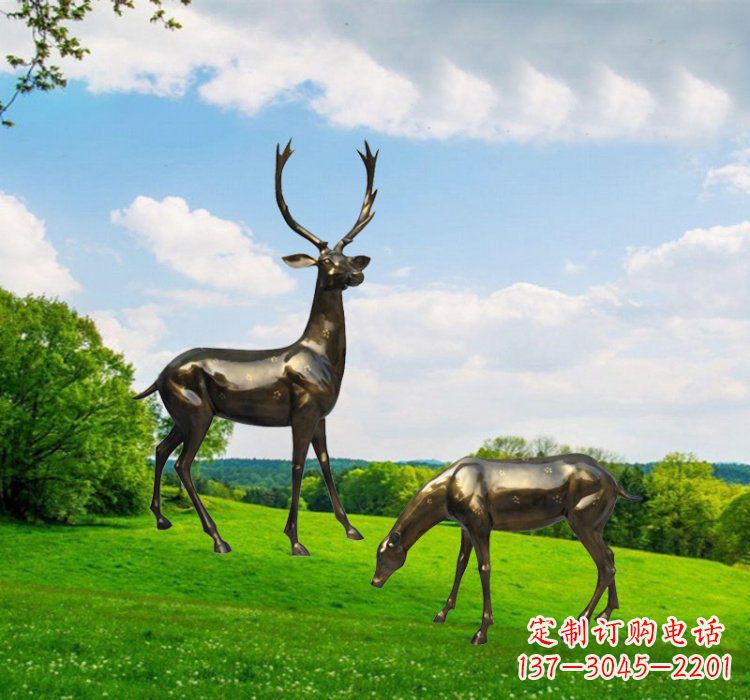 辽阳精美的梅花鹿铜雕塑