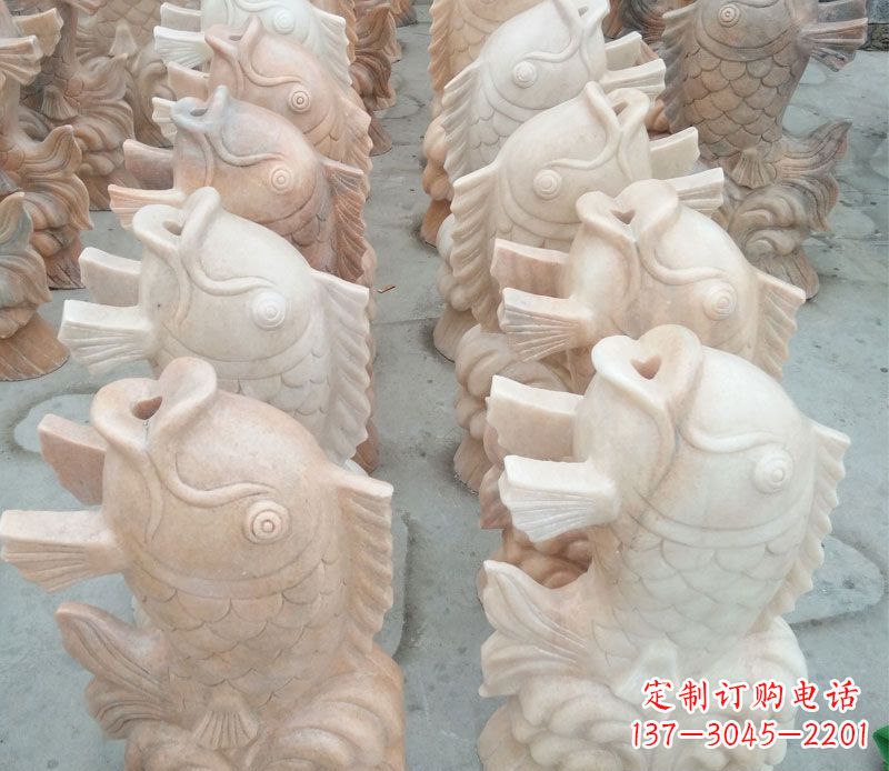 辽阳真实且精致的栩栩如生的鲤鱼石雕