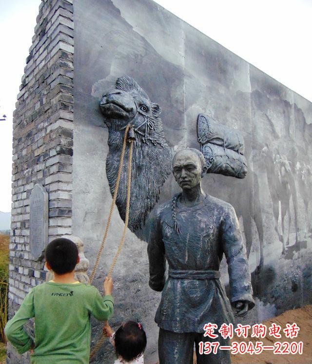 辽阳清朝人物骆驼雕塑