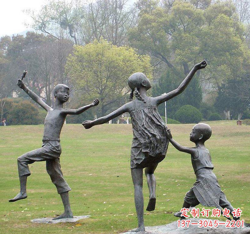 辽阳公园人物放风筝的儿童铜雕