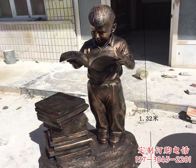 辽阳杰出的小孩铜雕