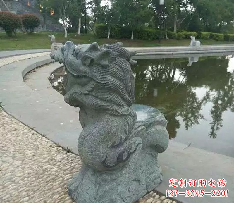 辽阳中国十二生肖石雕