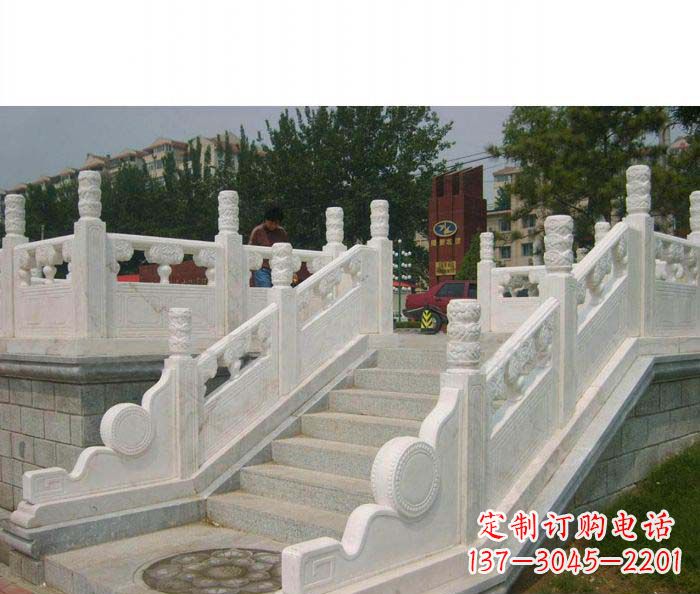 辽阳公园石栏板大理石雕塑