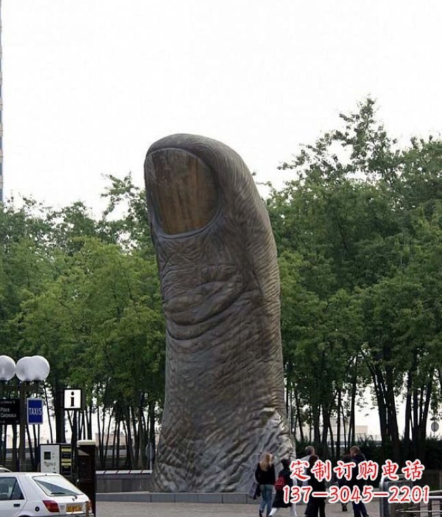 辽阳中领雕塑大拇指铜雕竖立景观