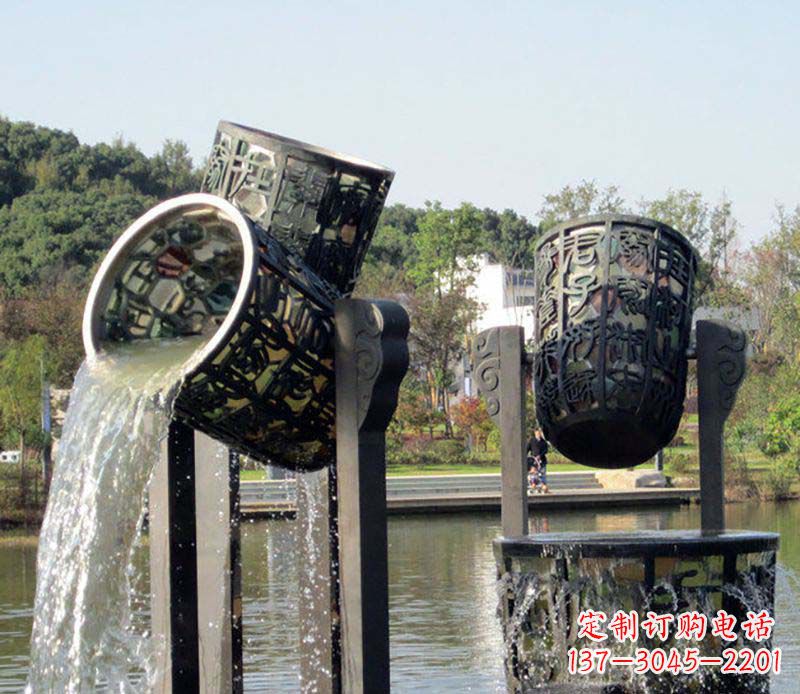 辽阳精美的铜制公园水缸喷泉雕塑