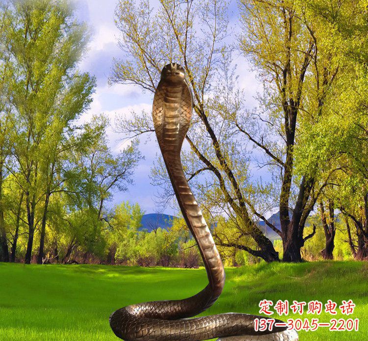 辽阳铜质眼镜蛇动物雕塑