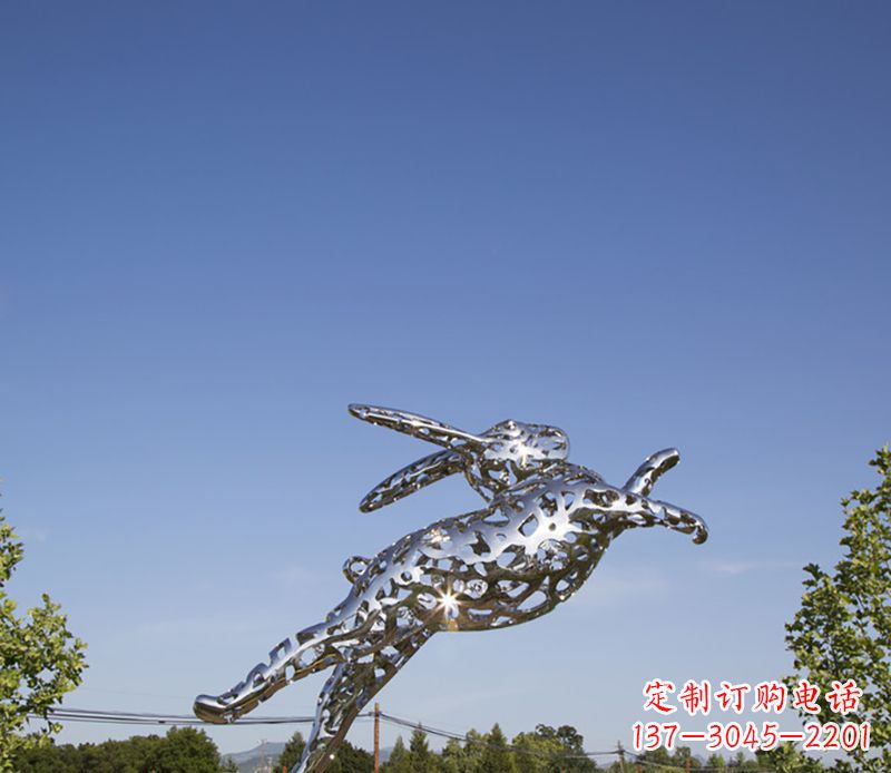 辽阳不锈钢兔子雕塑