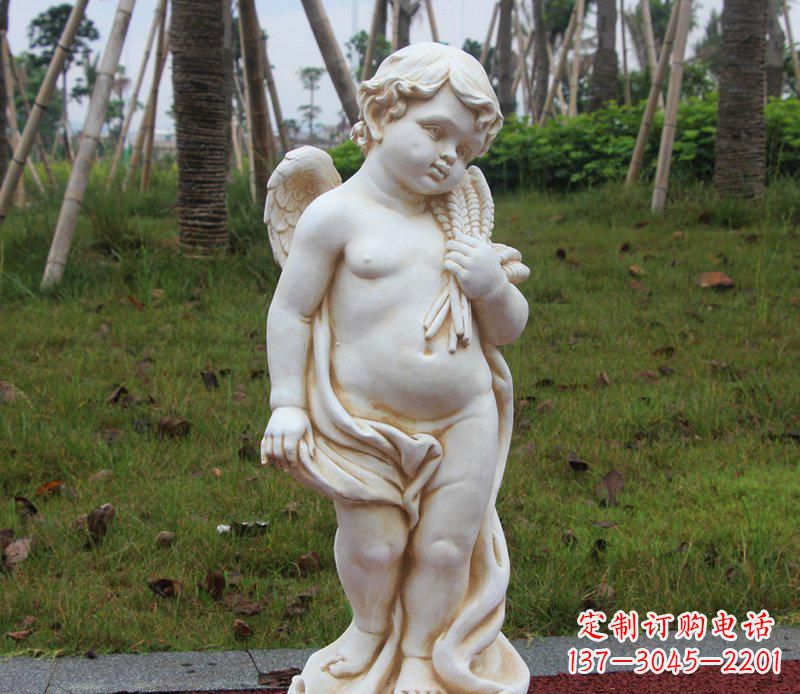 辽阳公园西方小天使雕塑