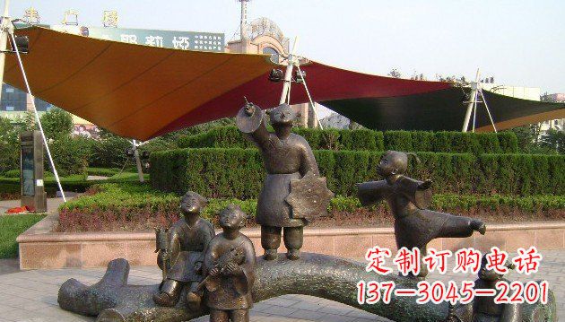 辽阳装饰性的小孩放风筝铜雕