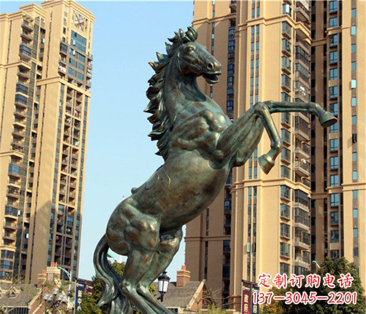 辽阳中领雕塑充满细节的动物铜雕