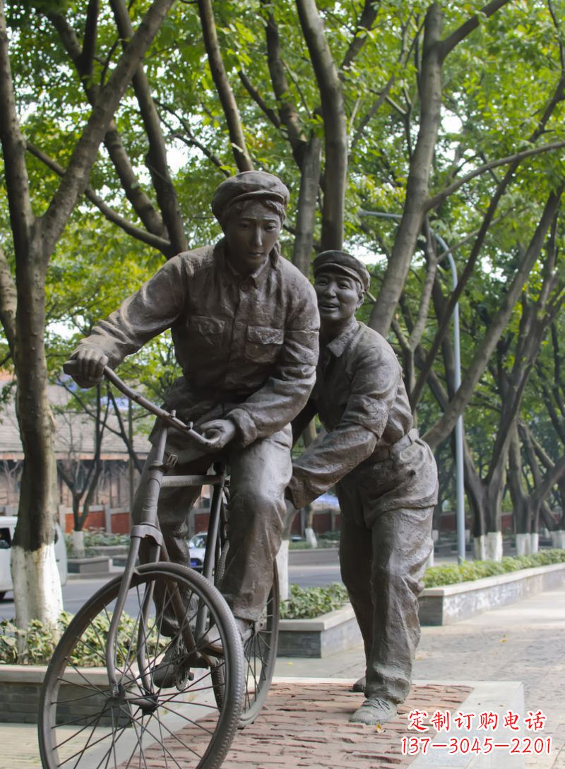 辽阳装饰你家园的自行车雕塑