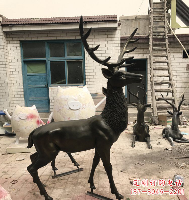 辽阳公园动物铜雕