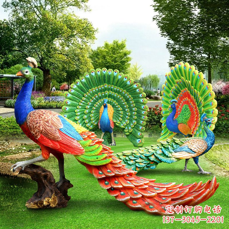 辽阳欣赏仿真孔雀雕塑