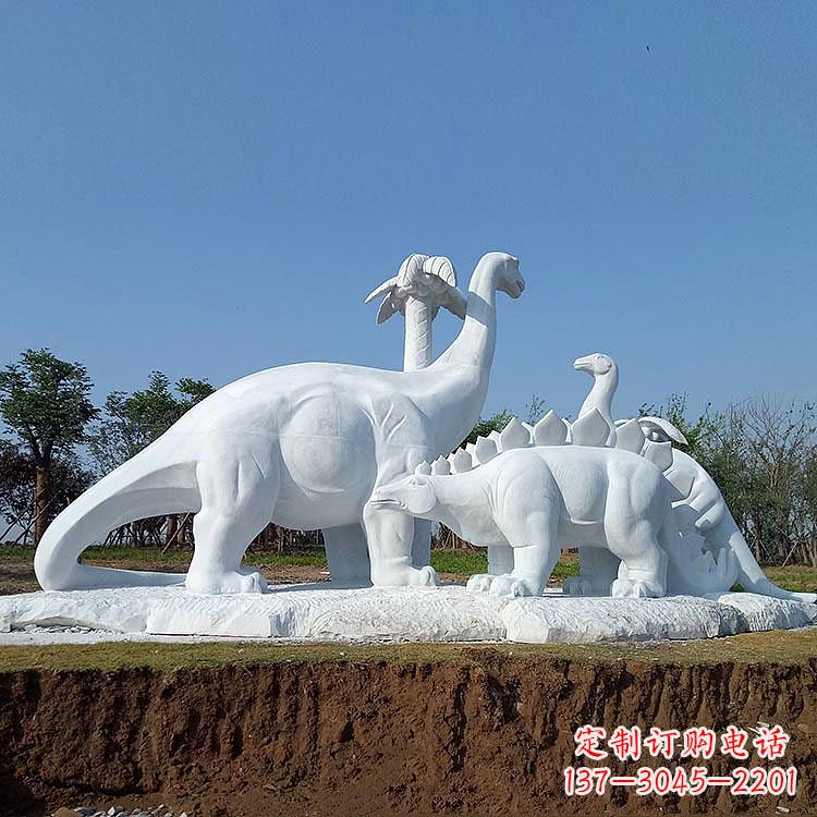 辽阳引领艺术风潮的经典恐龙雕塑