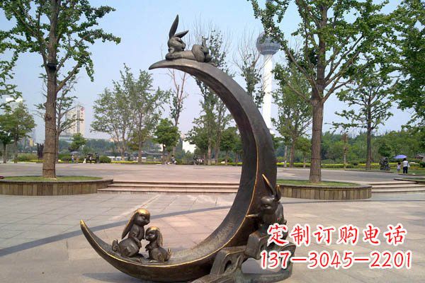 辽阳典雅月亮铜雕