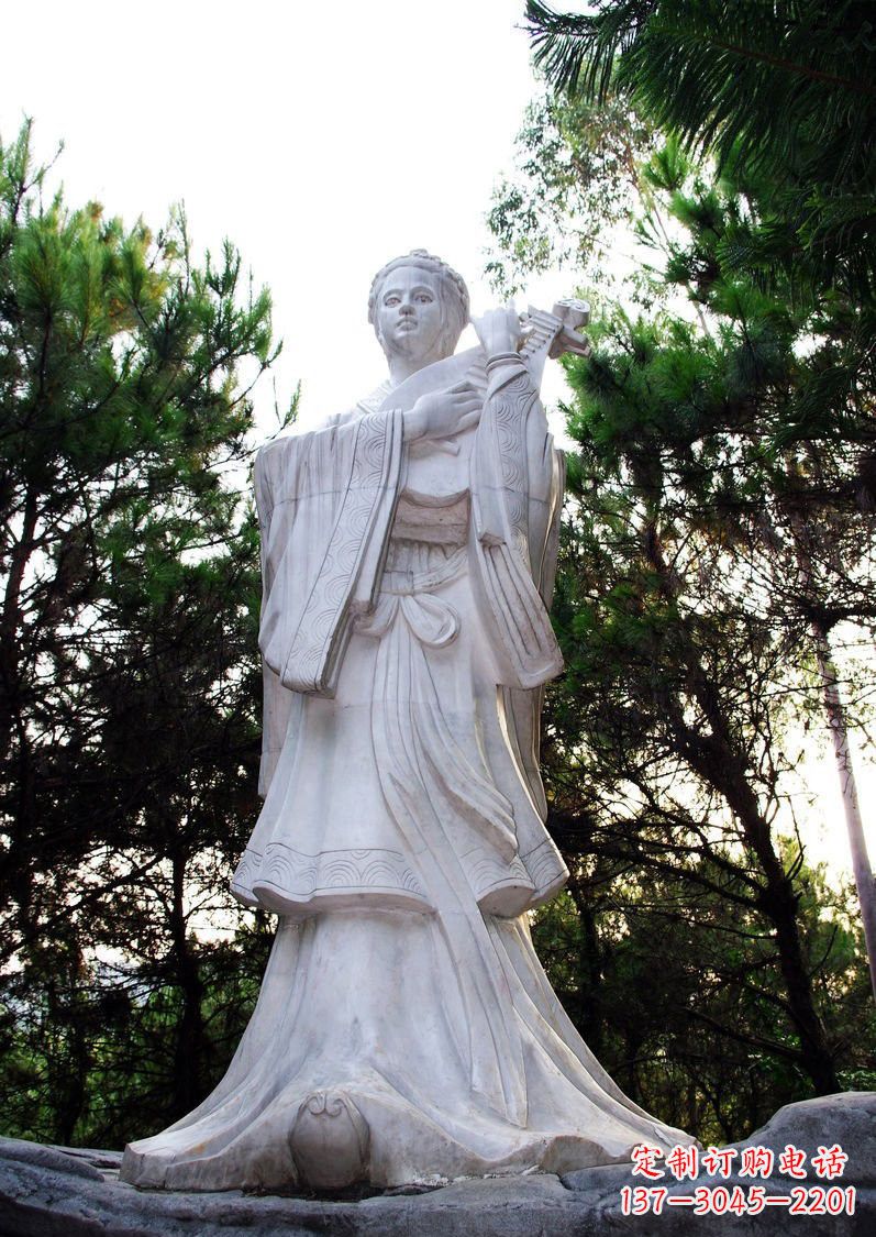 辽阳古代名人王昭君石雕