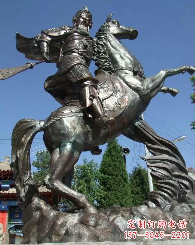 辽阳精美绝伦的关公骑马雕塑