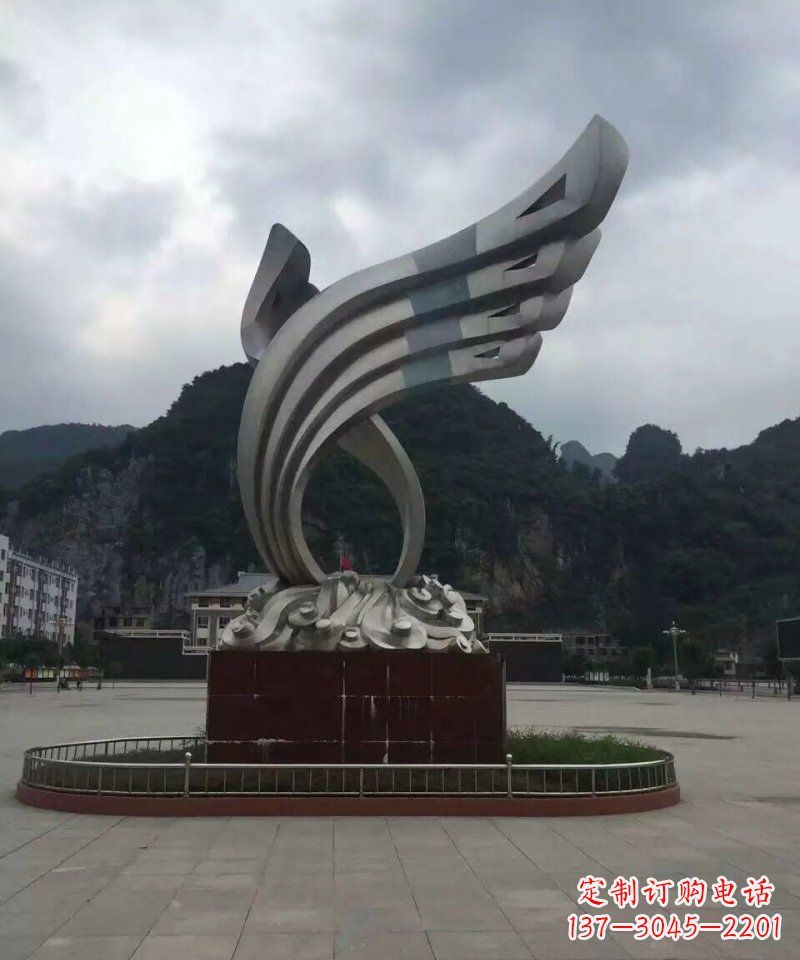 辽阳广场不锈钢抽象翅膀景观雕塑