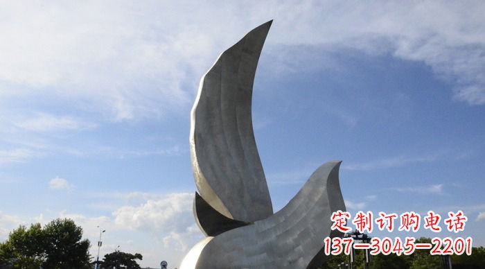 辽阳广场不锈钢大型抽象和平鸽雕塑