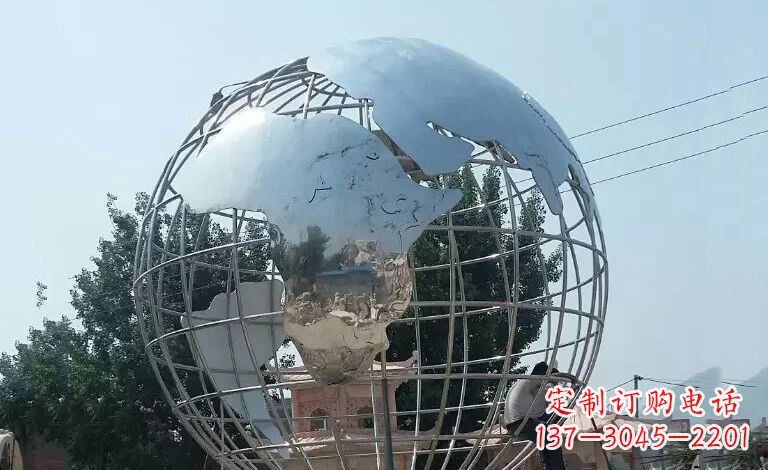 辽阳用艺术充实空间,精工制作高品质不锈钢地球仪雕塑