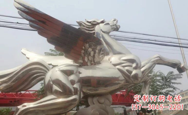 辽阳广场不锈钢飞马雕塑 (2)