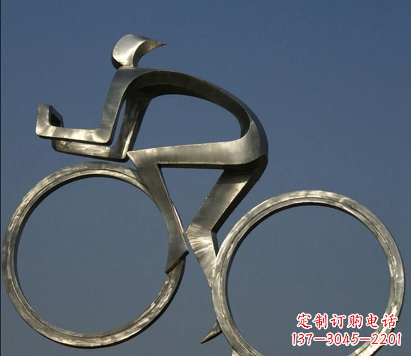 辽阳广场不锈钢骑自行车摆件雕塑