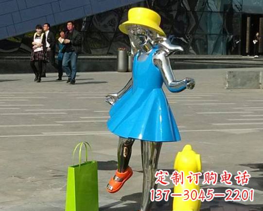 辽阳广场不锈钢小女孩雕塑