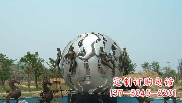 辽阳广场不锈钢圆球喷泉雕塑