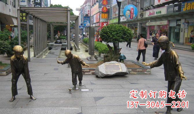 辽阳广场抽陀螺小品人物铜雕