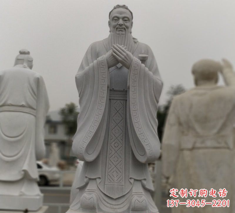 辽阳广场大理石孔子石雕