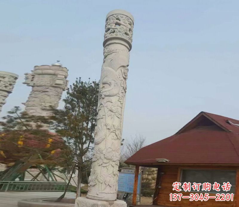 辽阳广场大理石龙柱景观石雕_1