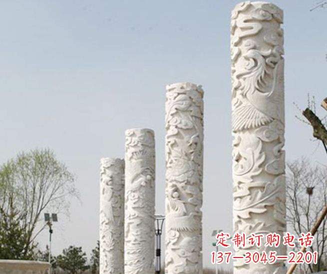 辽阳广场凤凰浮雕龙柱景观石雕