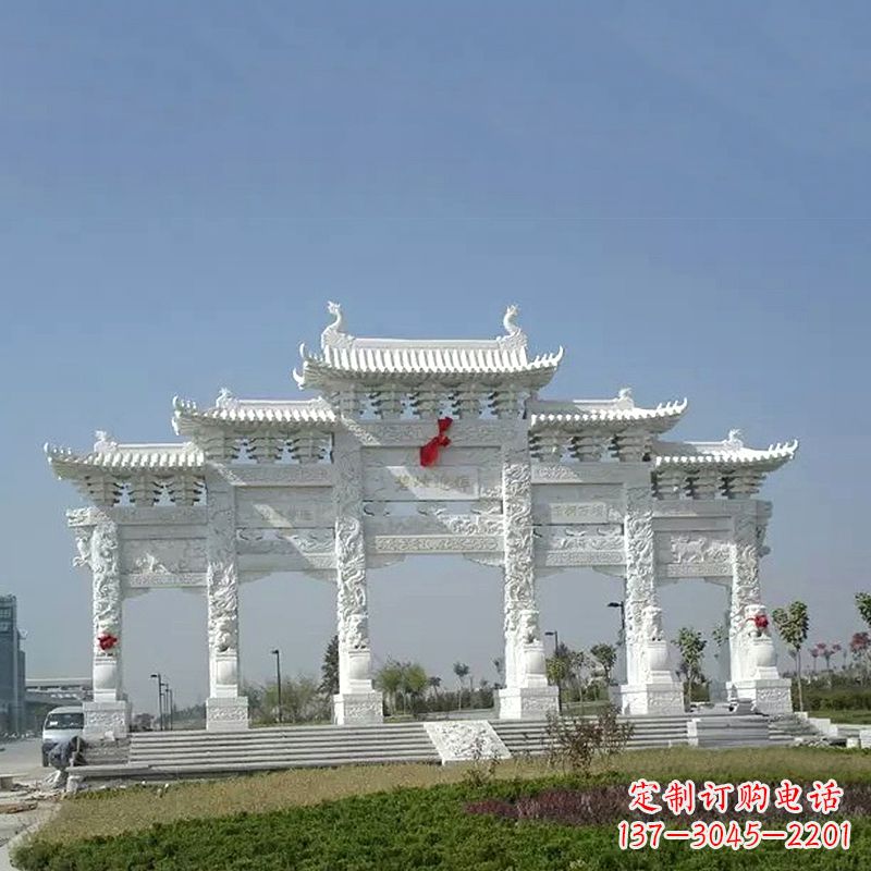 辽阳精美石牌坊雕塑,美化您的空间