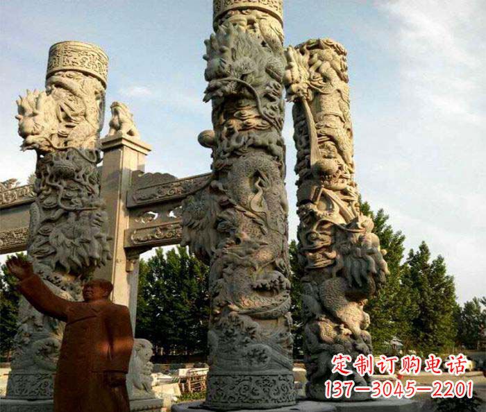 辽阳中领雕塑推出的震撼龙柱大理石雕,是一种典…